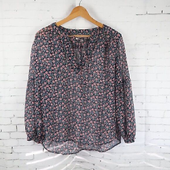 ANN TAYLOR LOFT PETITES  BLUE FLORAL SEMI SHEER V NECK LONG SLEEVE TOP SIZE MP - Picture 1 of 10